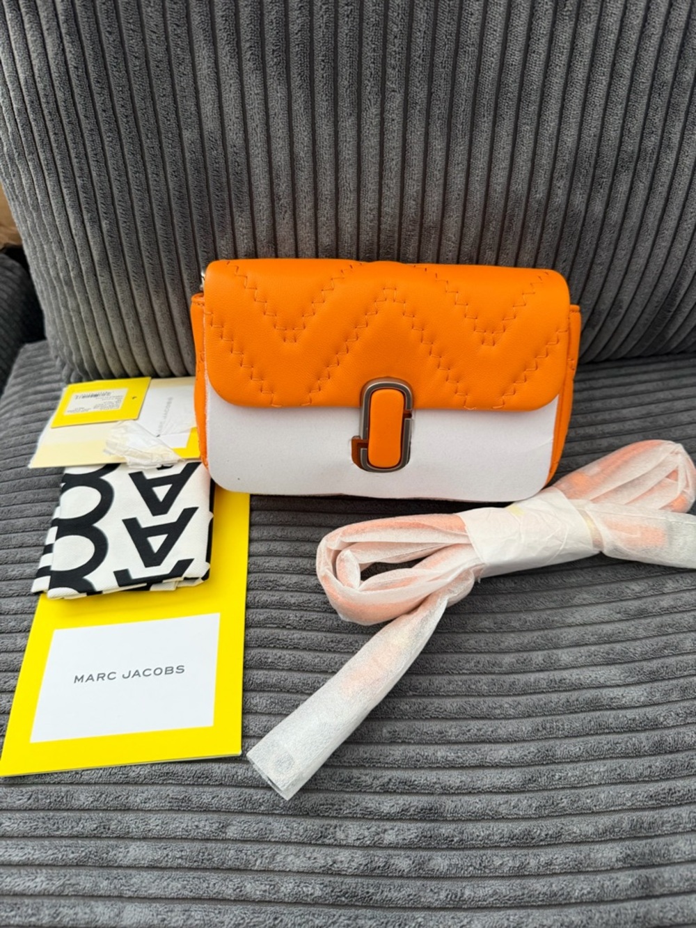 Marc Jacobs The Mini Shoulder Bag